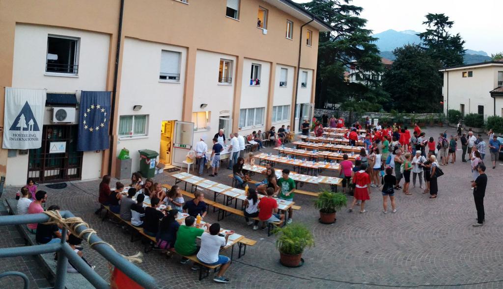 Ostello Della Gioventu Benacus Riva del Garda Buitenkant foto